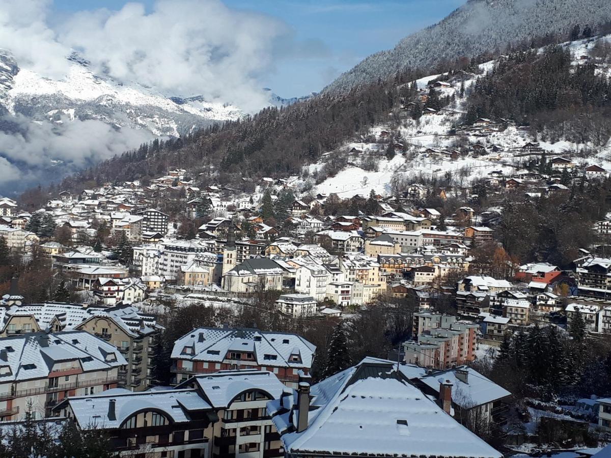 Vue Magnifique: Duplex Ski Retreat with Garage and Wi-Fi Saint-Gervais-les-Bains Exterior photo